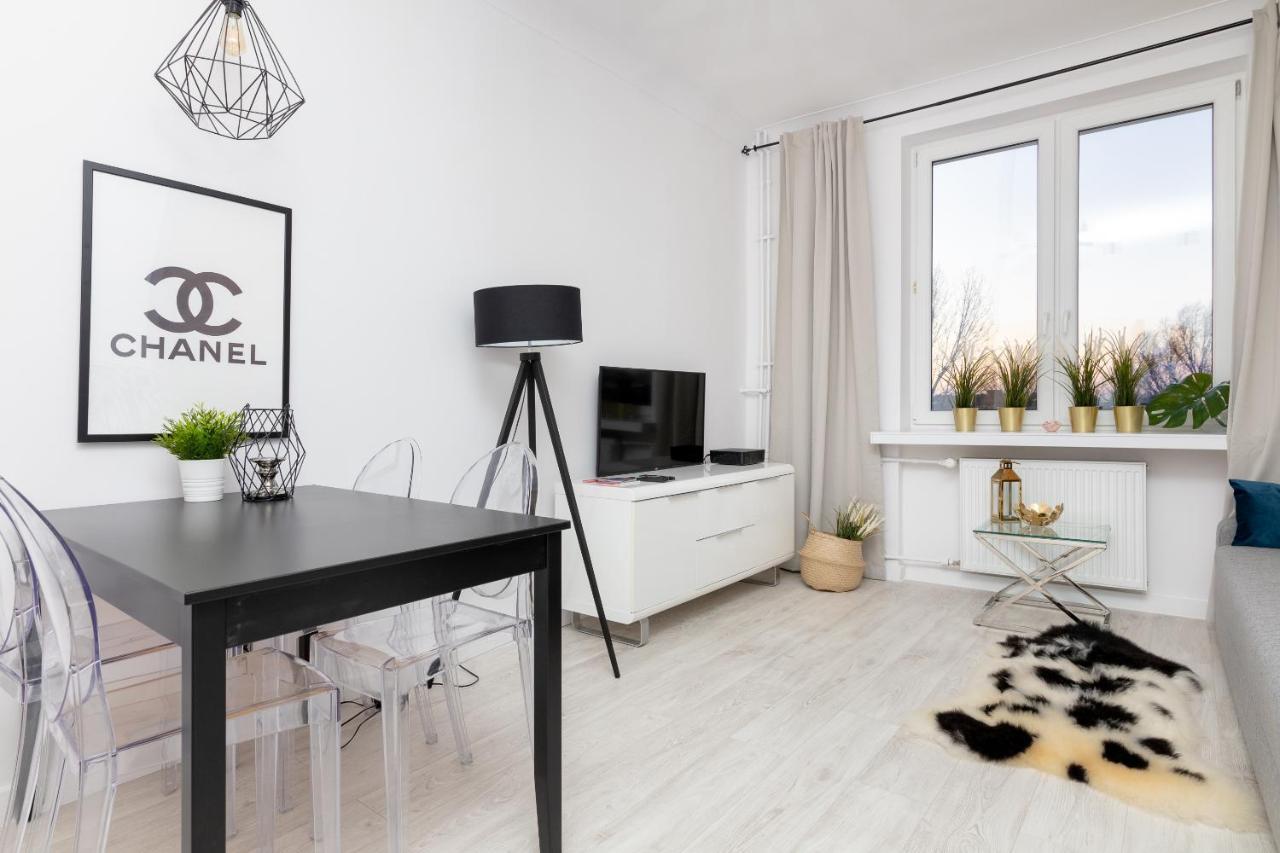 Stara Ochota Vogue Apartment Варшава Екстер'єр фото